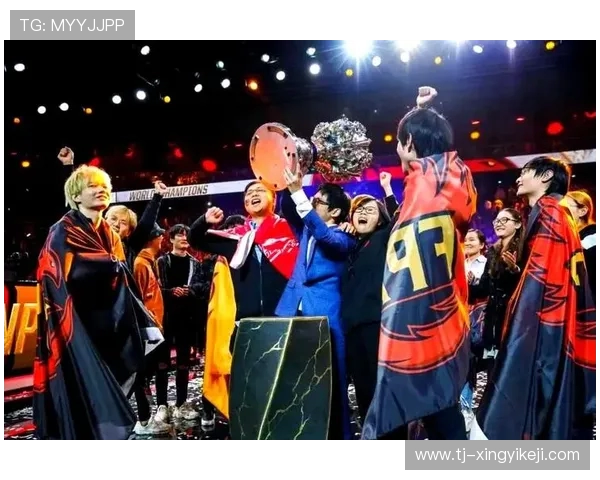 EDG与RNG激烈对决 谁能脱颖而出勇夺冠军荣耀 EDG与RNG激烈对决 谁能脱颖而出勇夺冠军荣耀