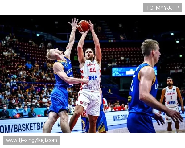 2016年男篮对阵捷克的精彩瞬间与赛后分析回顾